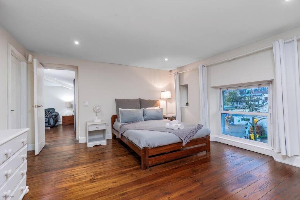 Smart-Home In Original Victorian Building Bristol Eksteriør billede