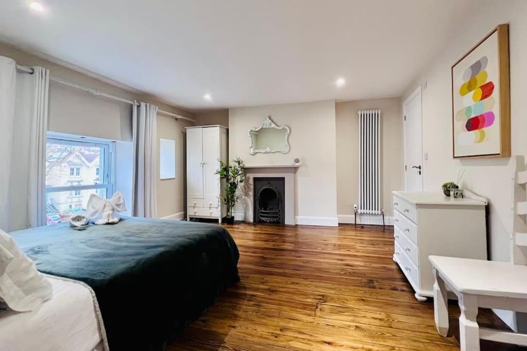 Smart-Home In Original Victorian Building Bristol Eksteriør billede