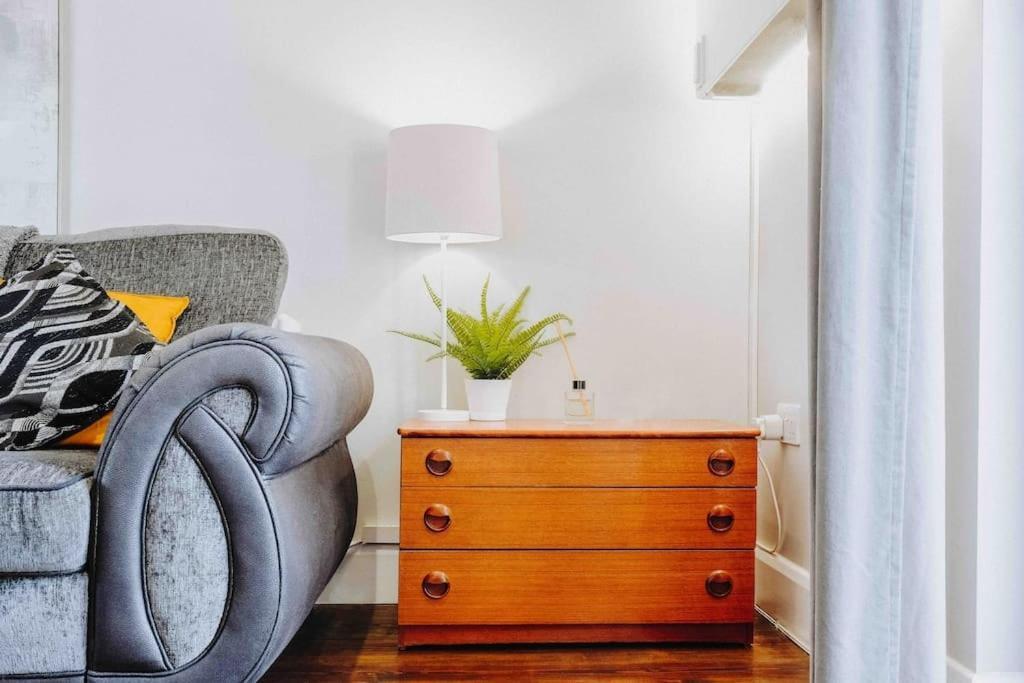 Smart-Home In Original Victorian Building Bristol Eksteriør billede