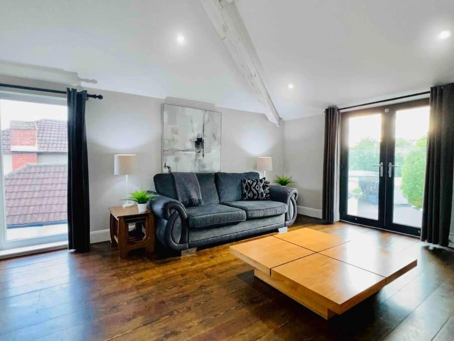 Smart-Home In Original Victorian Building Bristol Eksteriør billede